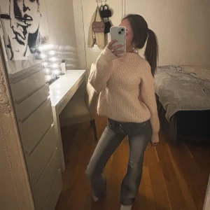 Stickad tröja ull - Fin ull stickad tröja som tyvärr inte kommer till användning längre, fint skick!