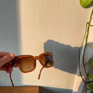  solglasögon Chimi - Solglasögon från Chimi. Modellen 07 i färgen havana. 