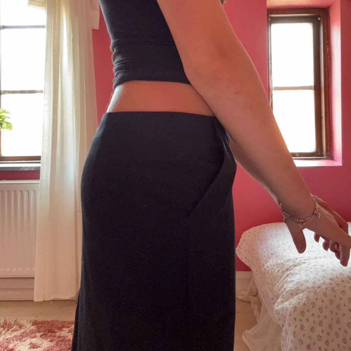 Svart långkjol med dragkedja - 2