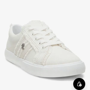 SÖKER!!! - SÖKER! söker dessa Ralph lauren skor i storlek 41 skriv gärna om ni har! Vill gärna inte ha för dyrt eller fult skick 