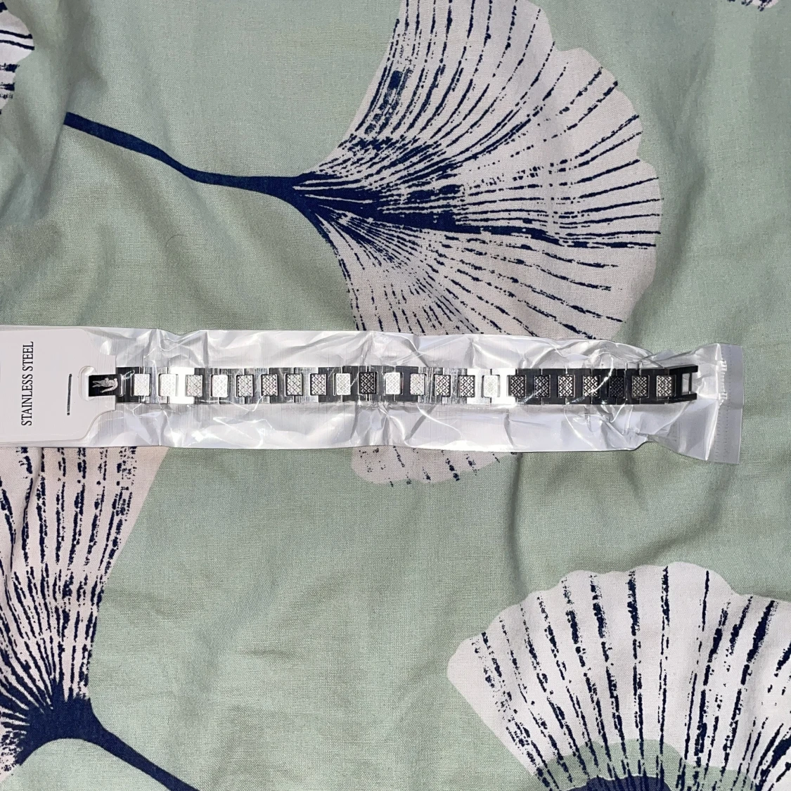 Silverfärgat armband i rostfritt stål - 1