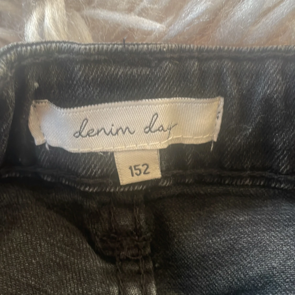 Svarta bootcut jeans från Denim Day - 2