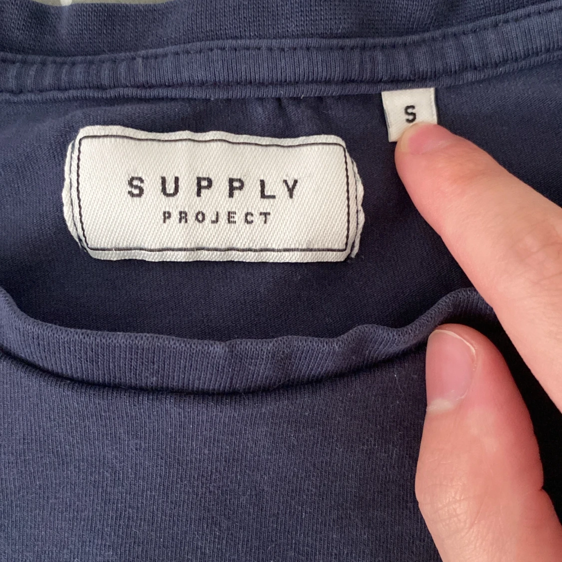 Mörkblå t-shirt från Supply Project - 3