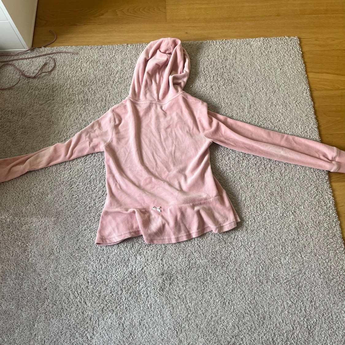 Ljusrosa hoodie med dragkedja från Odd Molly - 1