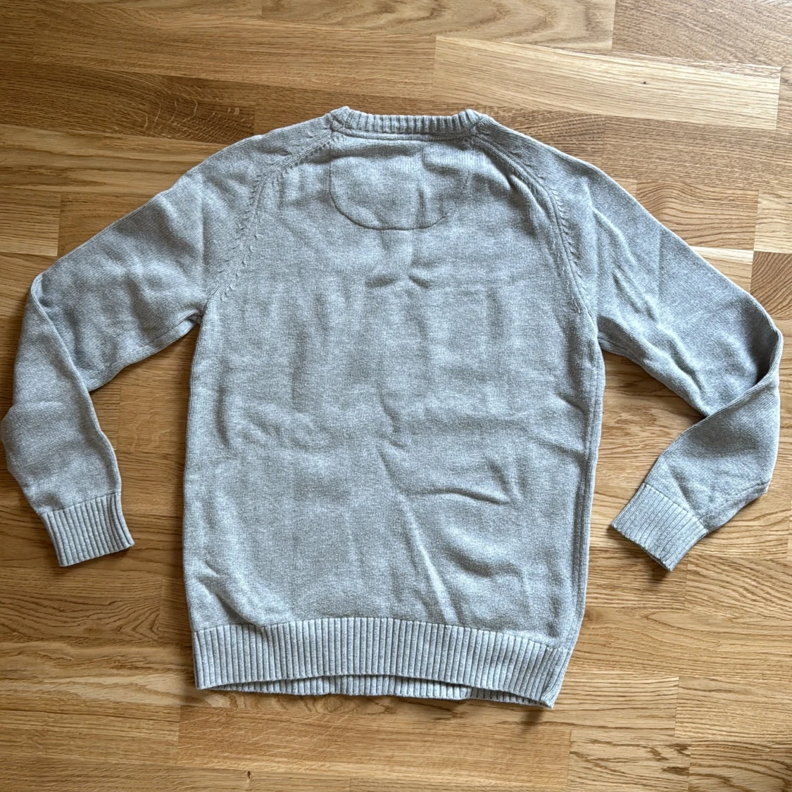 Grå stickad tröja från Morris Gents - 2