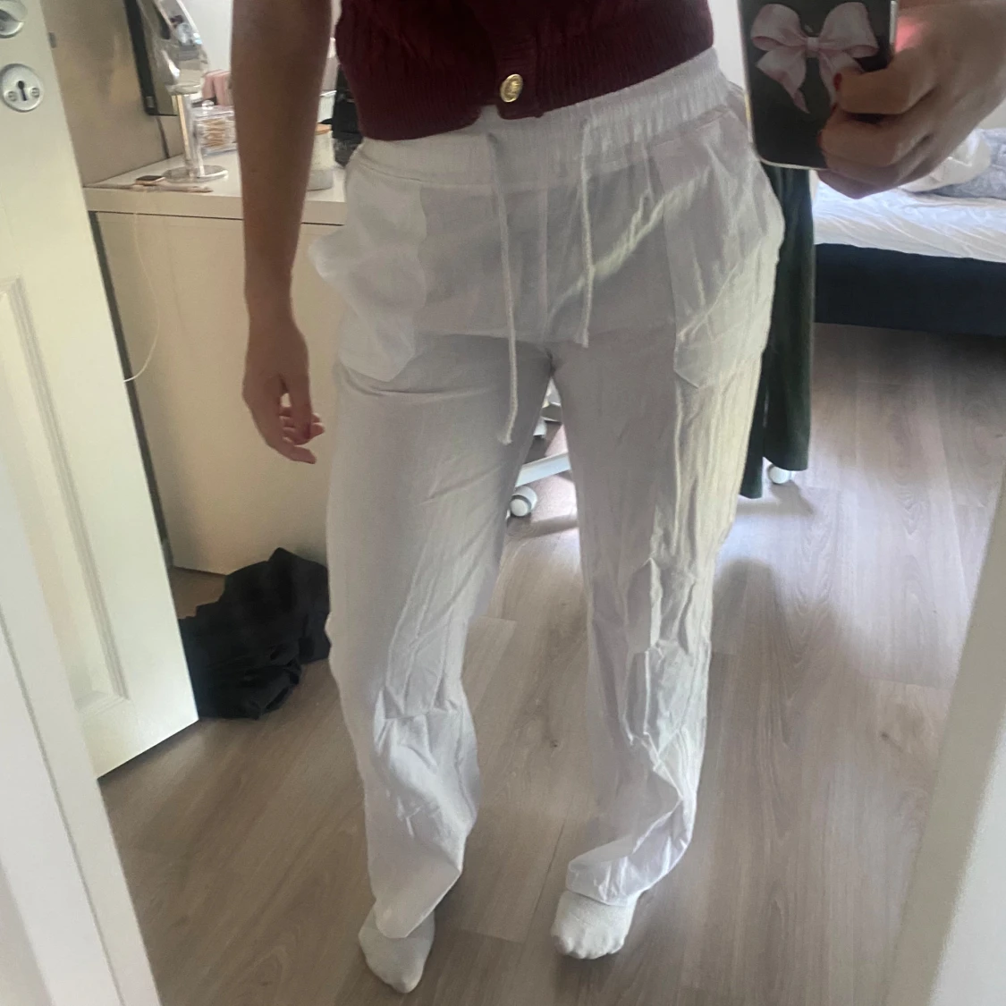 Vita linnebyxor med resår och snörning - 1