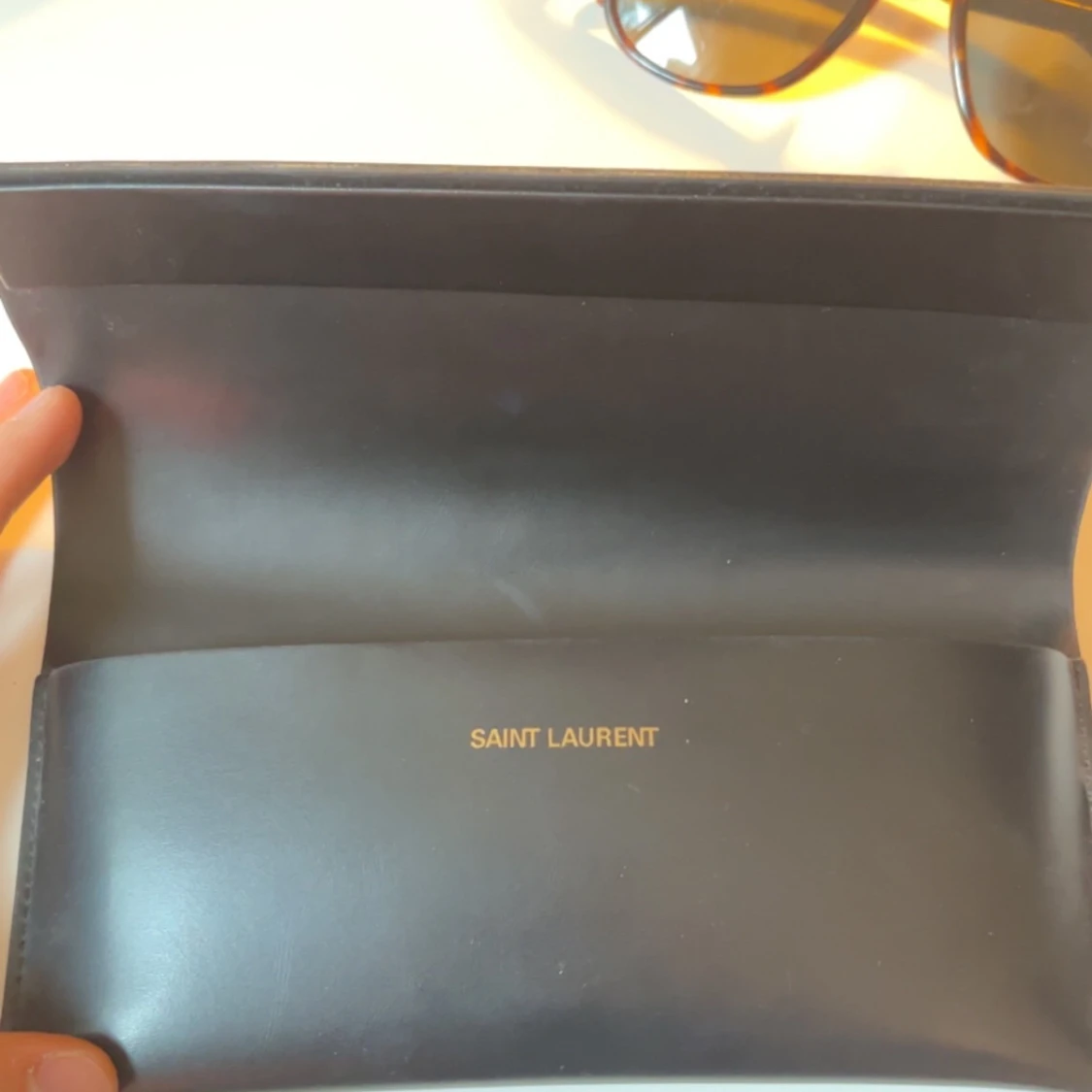 Saint laurent solglasögon - 2