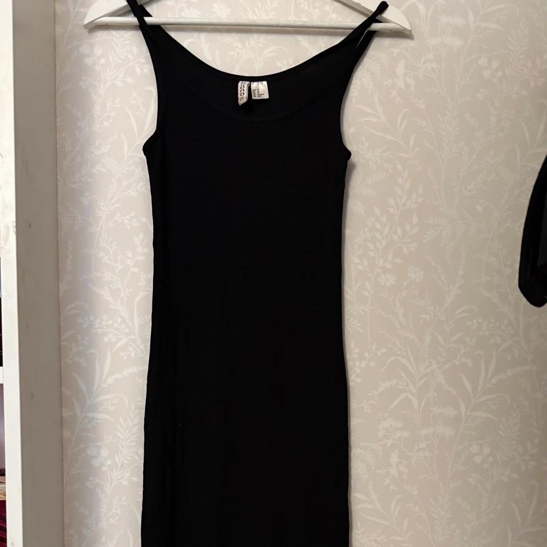 Svart klänning från H&M Divided