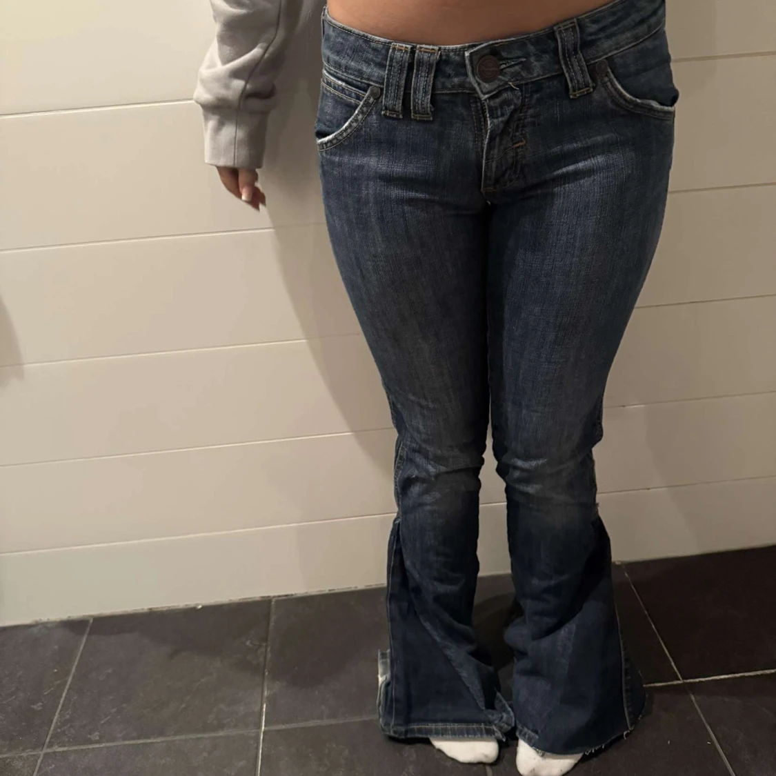 Blå bootcut jeans