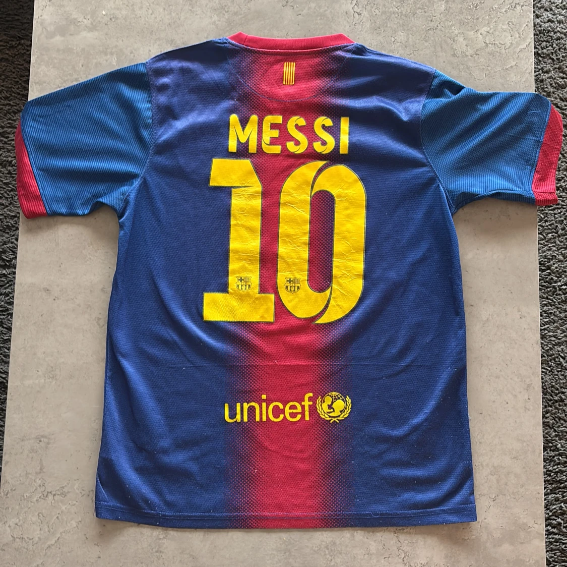 Blå och röd fotbollströja från Nike - 2