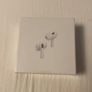 Hörlurar - Hörlurar helt nya och oöppnade skriv om ni är intresserade. (Kvitto finns)