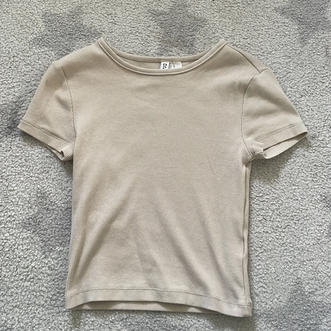 Beige ribbad topp från Hm