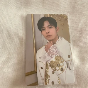 Heeseung Enhypen Photocard  - (skriv gärna om du har prisförslag eller har några frågor 💘)