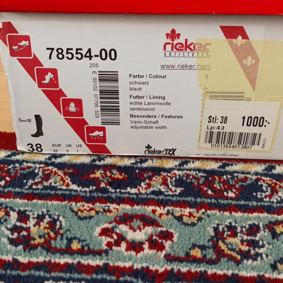 Svarta stövlar från Rieker - 3