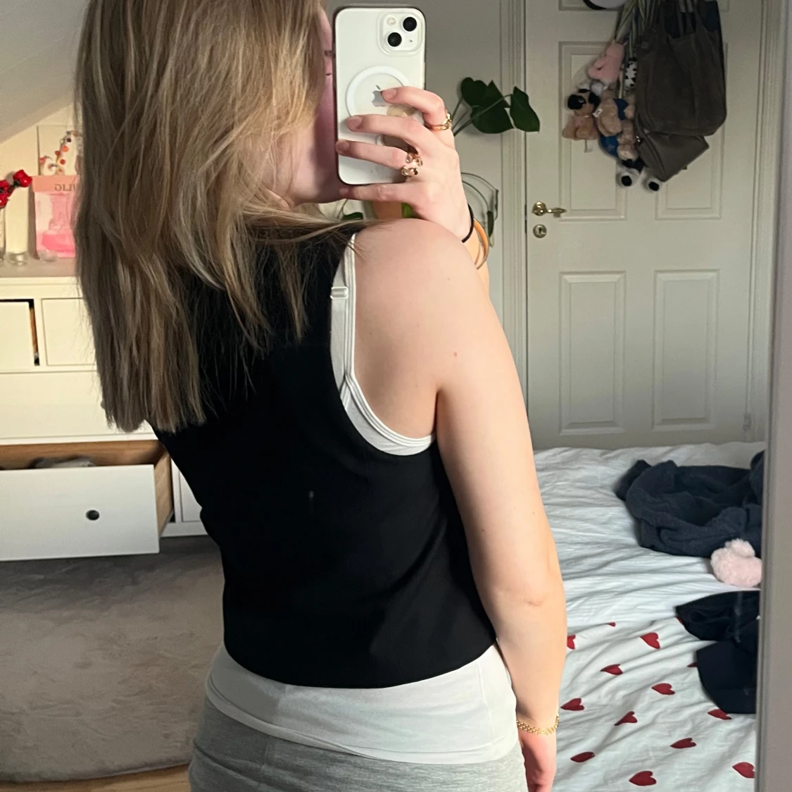 Svart väst med knappar - 2