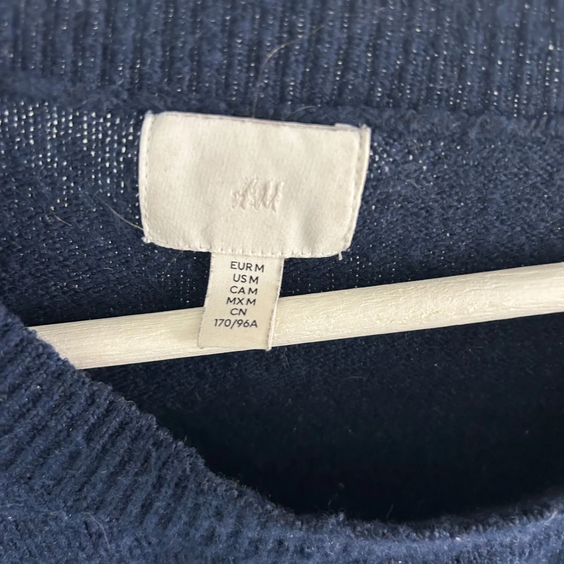 Blå stickad tröja från H&M - 1