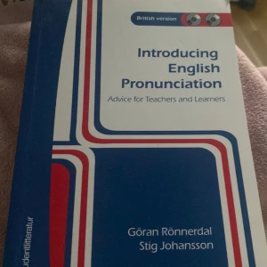 Introducing English Pronunciation - Helt oanvänd och ny, kvitto finns! Passande till engelska studier inom exempelvis lärarutbildning!
