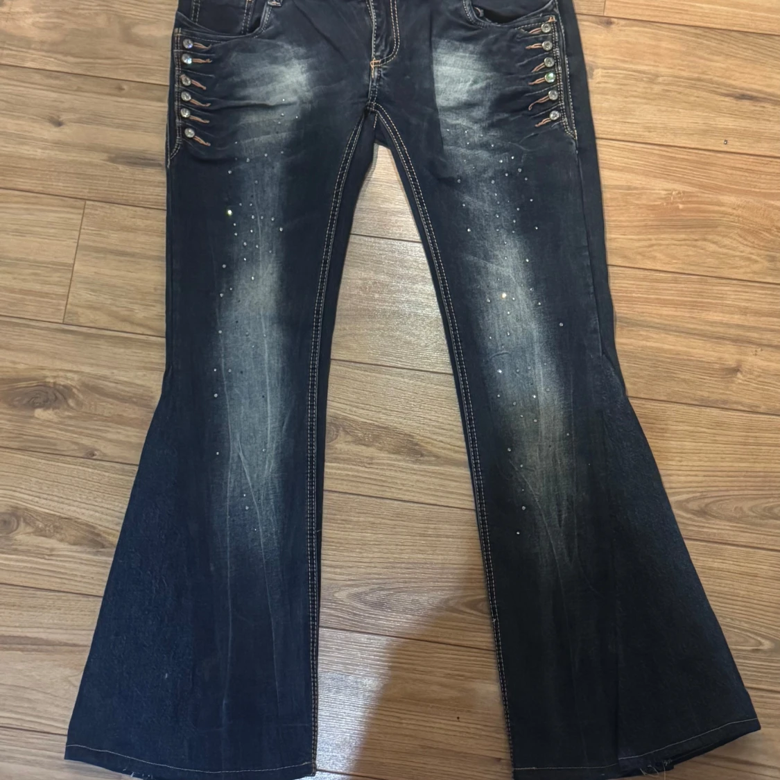 Lowrise bootcut jeans - 3