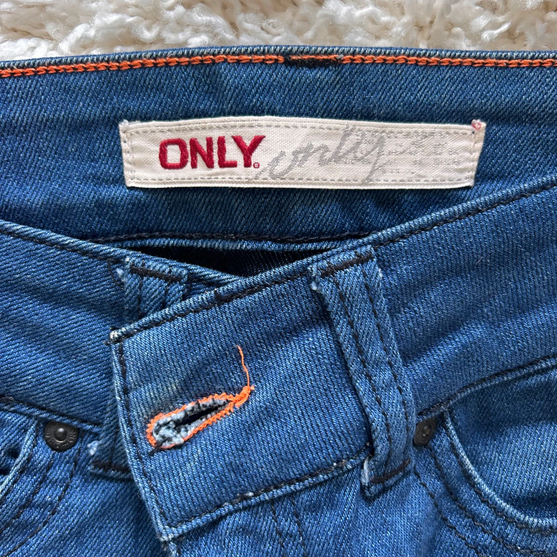 Blå jeansbyxor från Only - 2