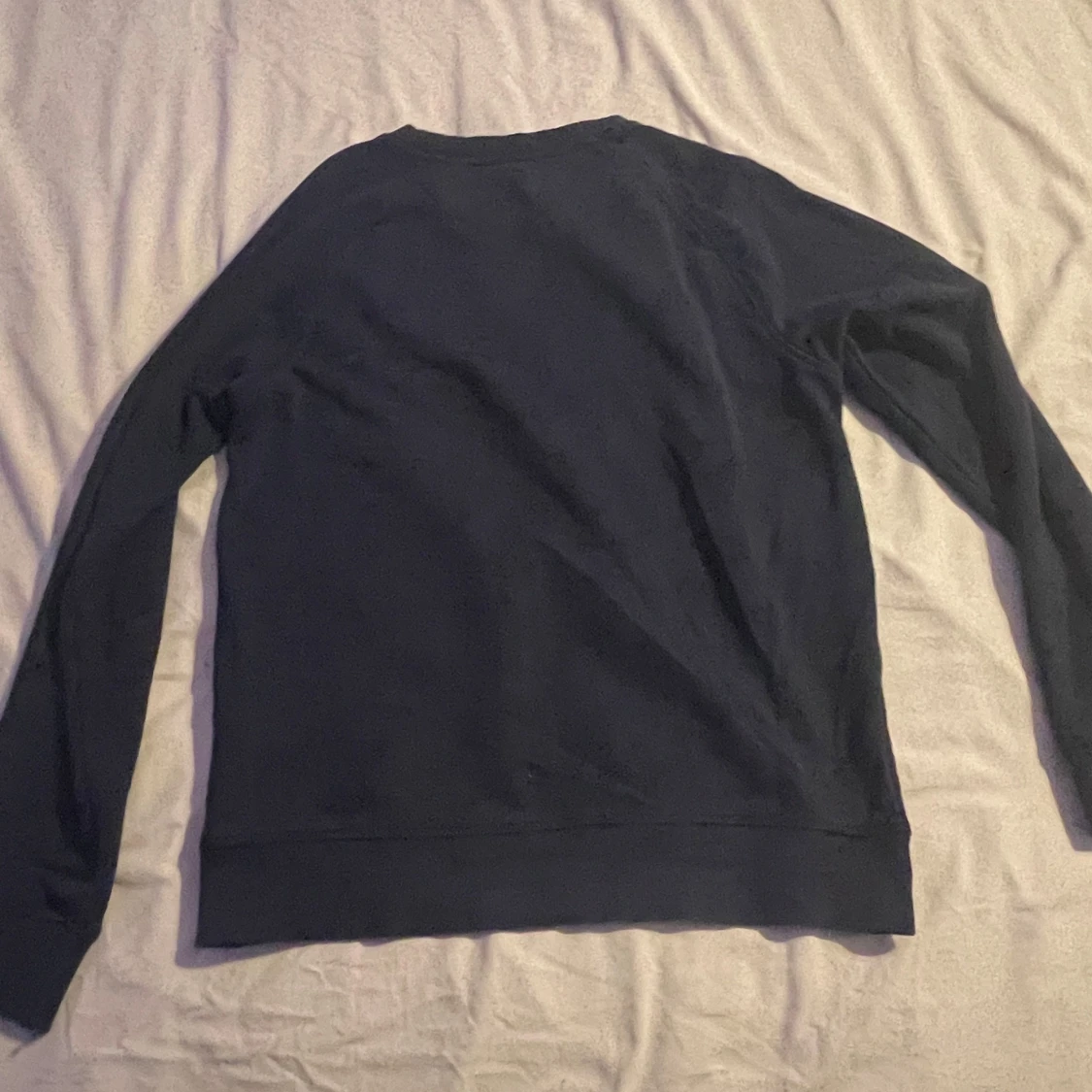 Mörkblå sweatshirt från GANT - 1