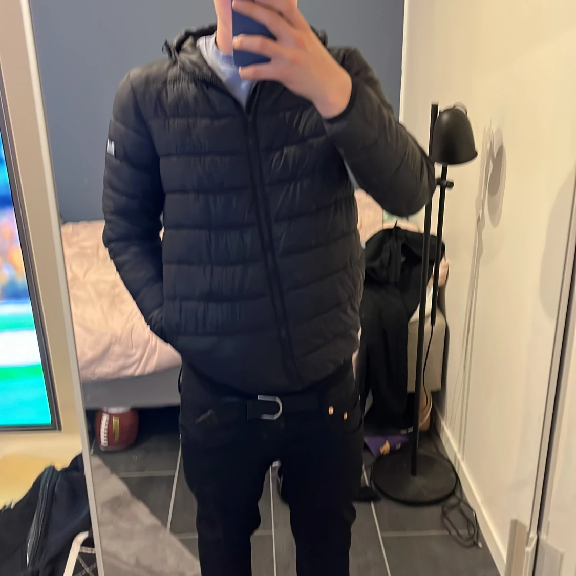 Svart pufferjacka från Weekend Offender - 2