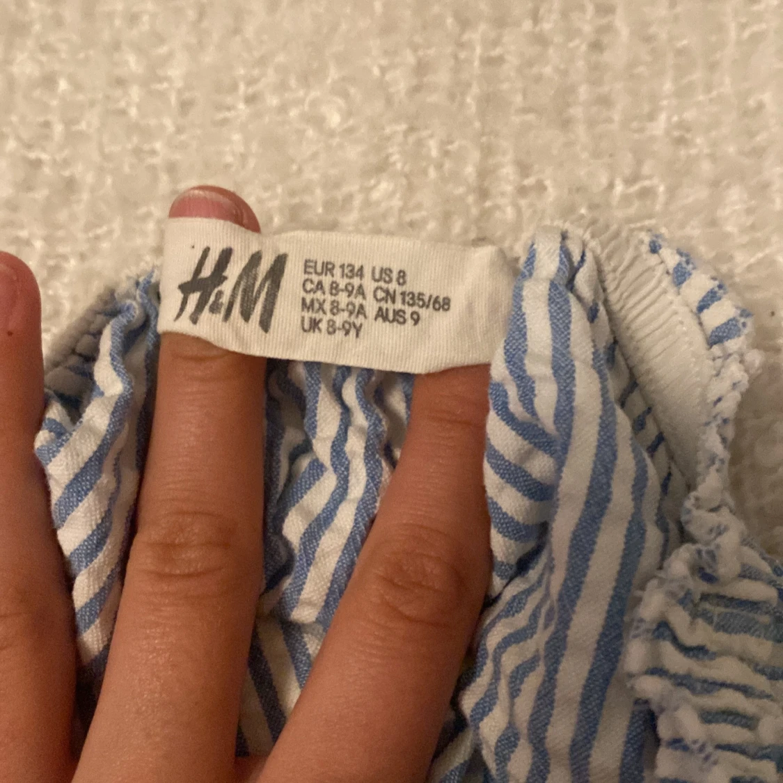 Super fin blå och vit randig tröja  - 2