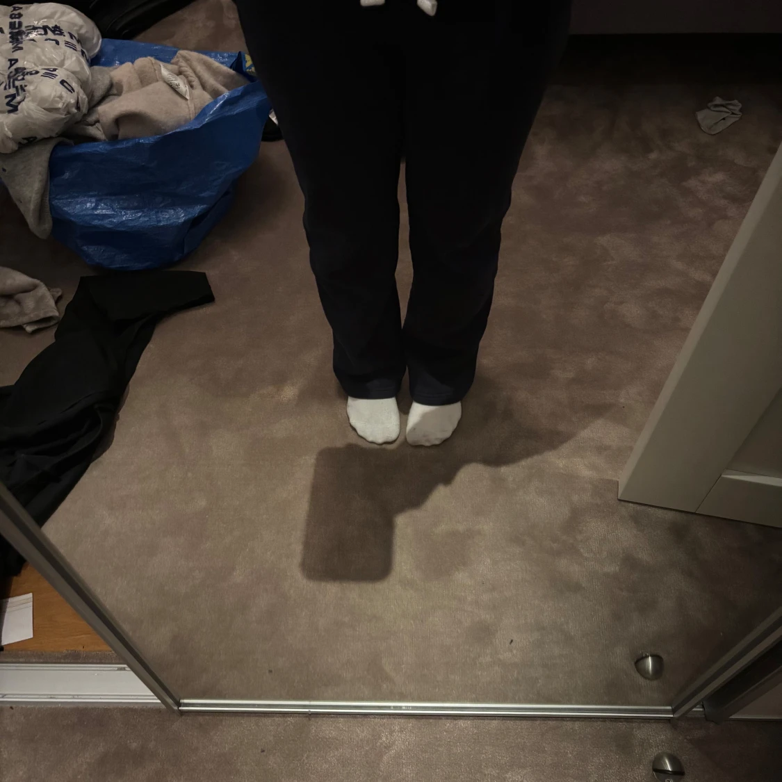 Mörkblåa russermerch byxor 