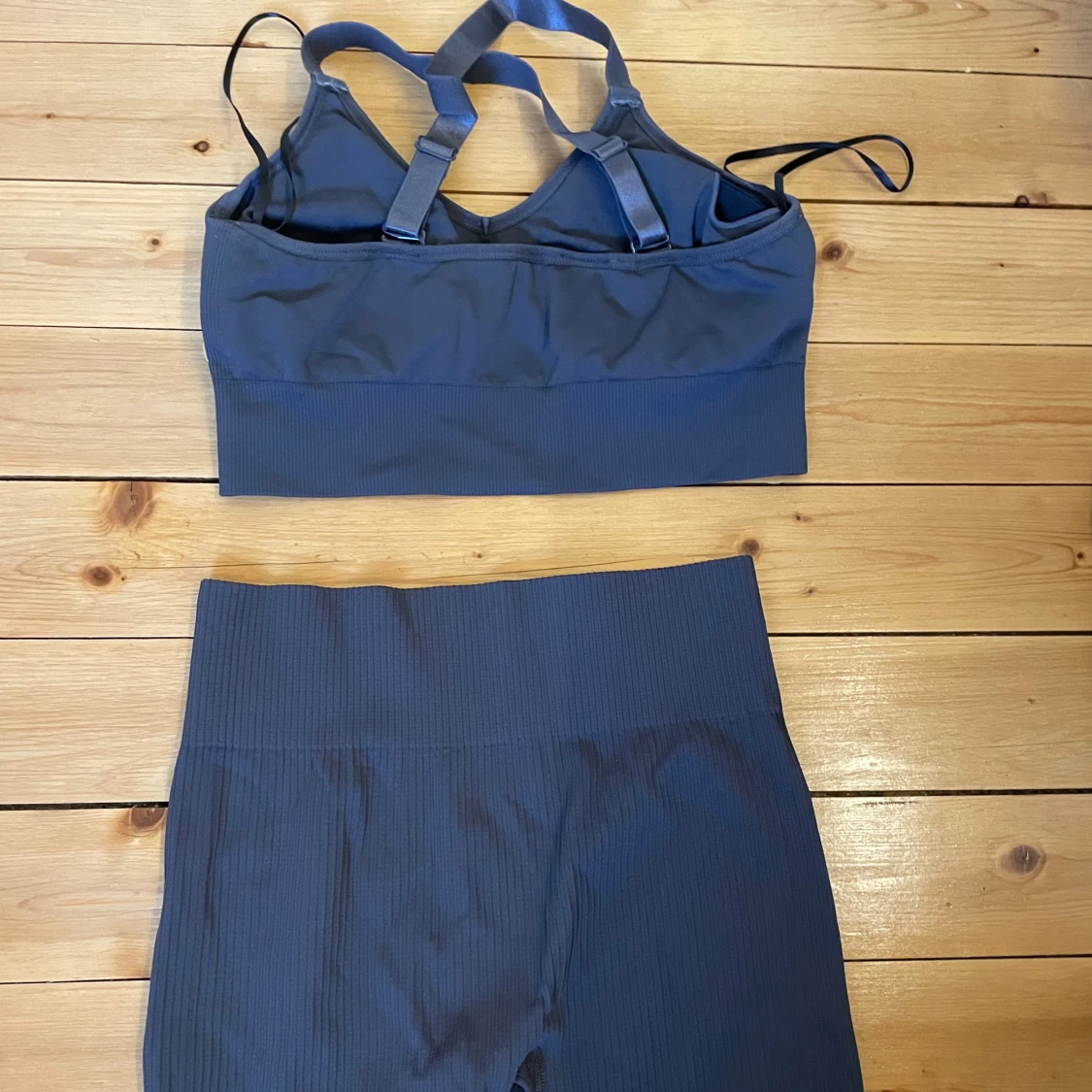 Mörkgrått träningsset  - 1