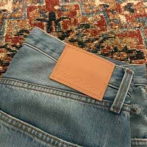 Blue 2003 Acne Studios Jeans - Kan gå ner i pris. Skriv vid frågor!