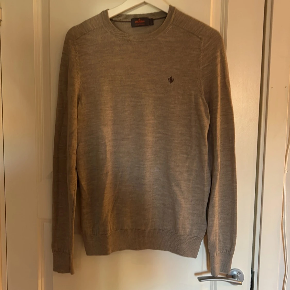 Beige merinoullströja från Morris