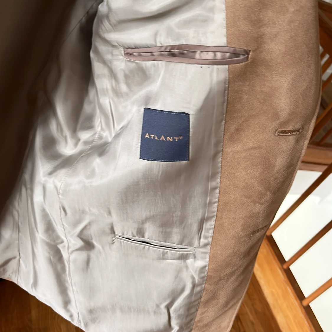 Beige mockakavaj från Atlant - 2