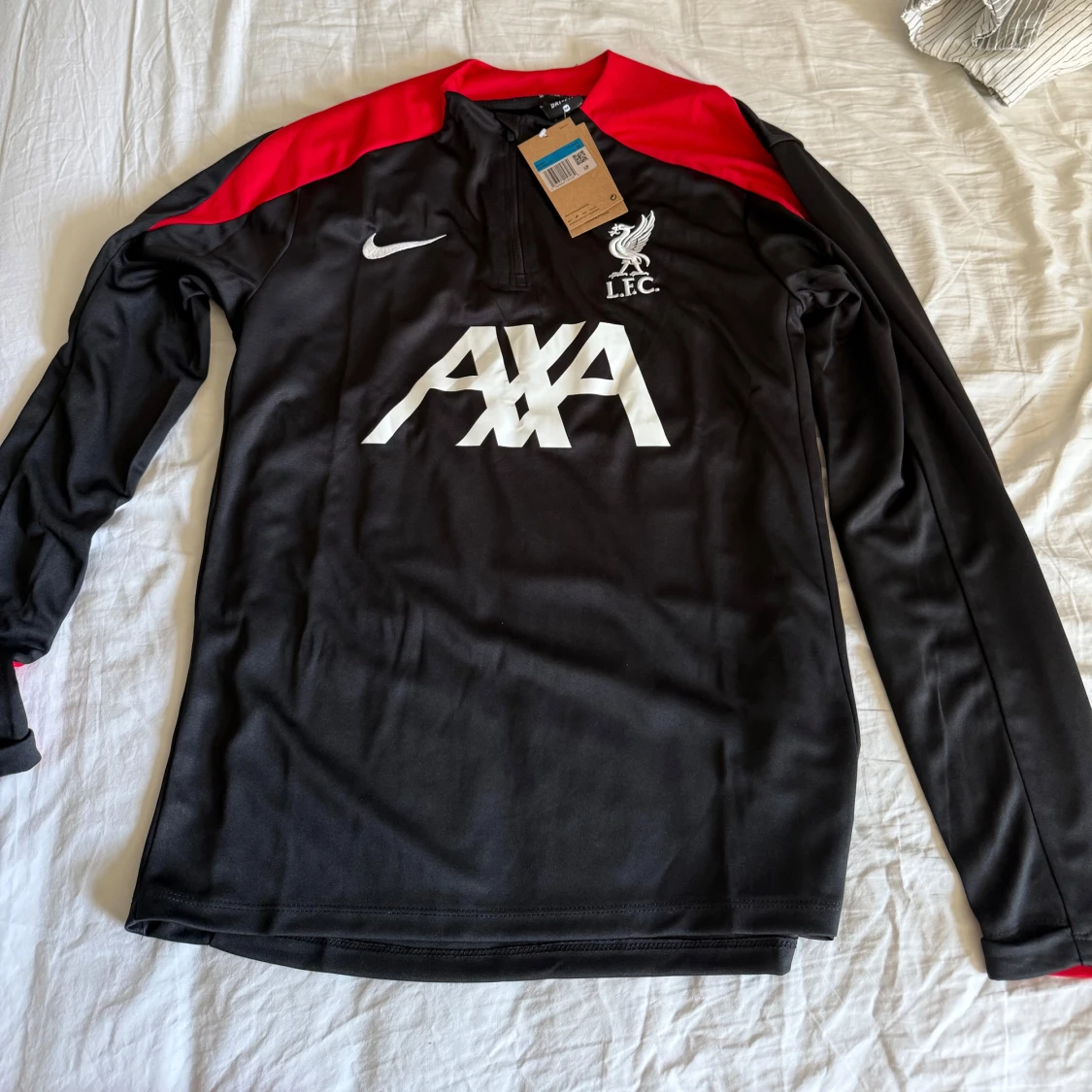 Liverpool Nike träningset svart/röd 24/25 - 1