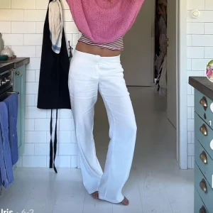 Linnebyxor - Lågmidjade linnebyxor! Är 172 cm för referens🥰🩷