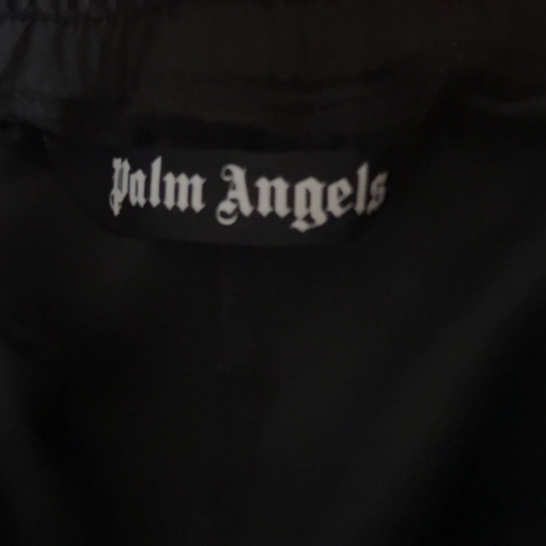 Svarta träningsbyxor från Palm Angels med vita ränder - 2