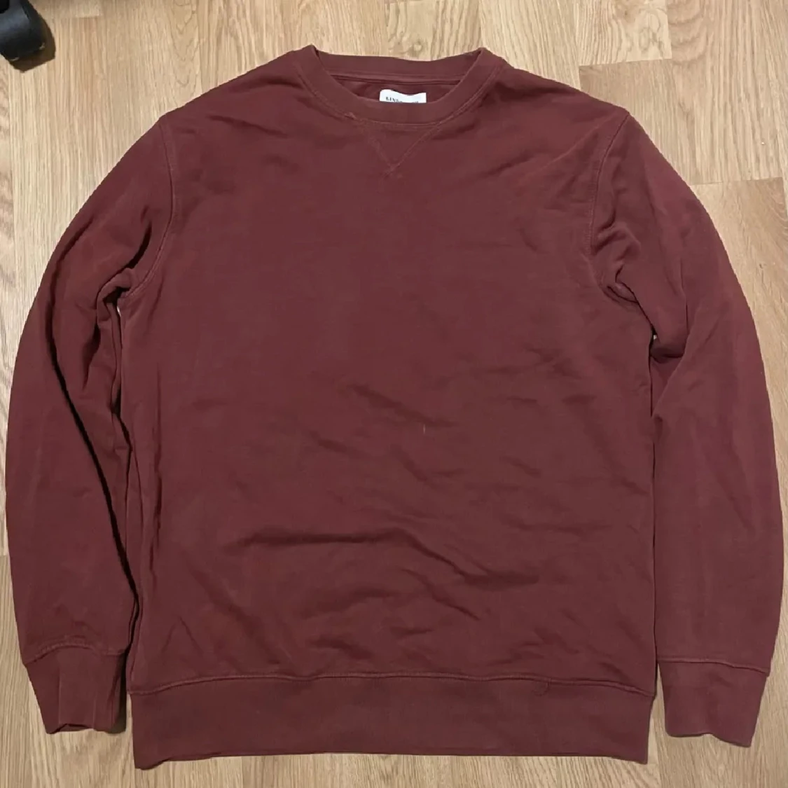 Vinröd tröja från Lindbergh - 2