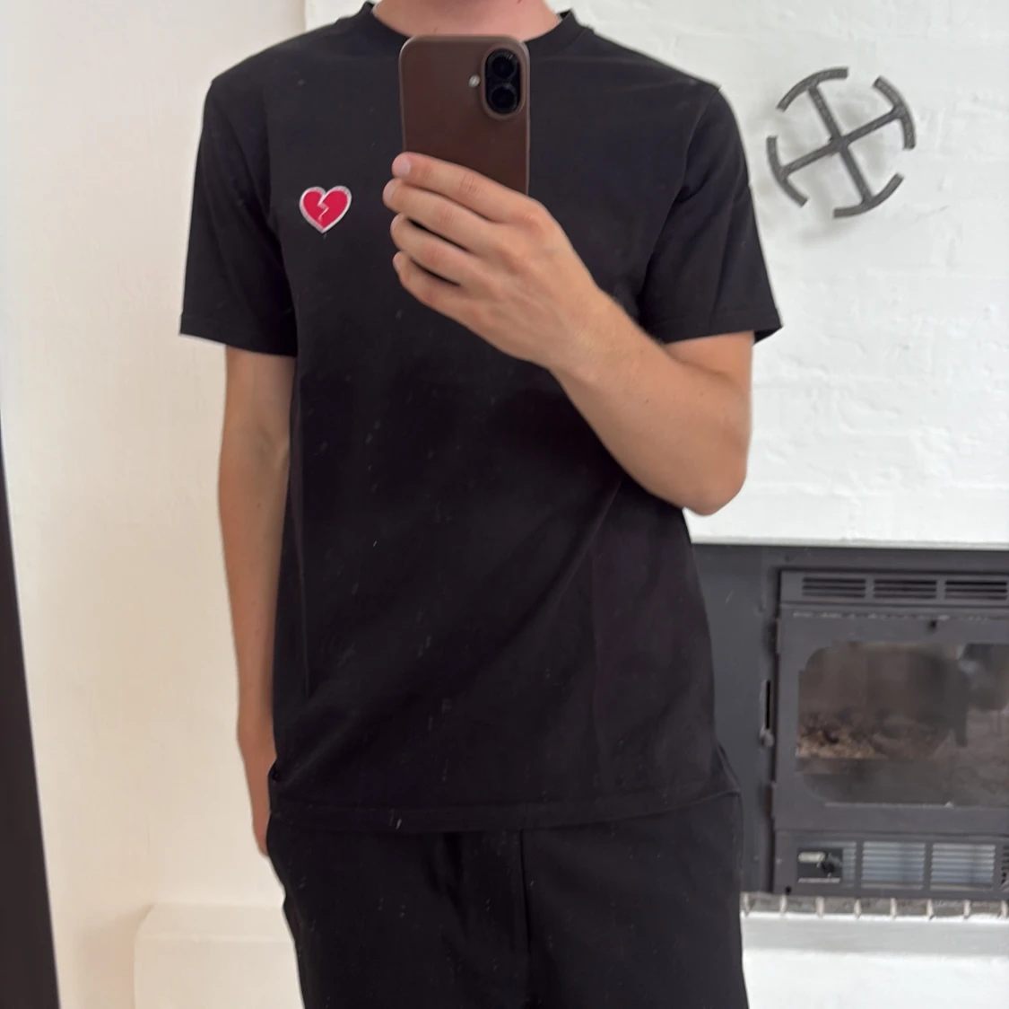 Svart t-shirt international anthem - 1