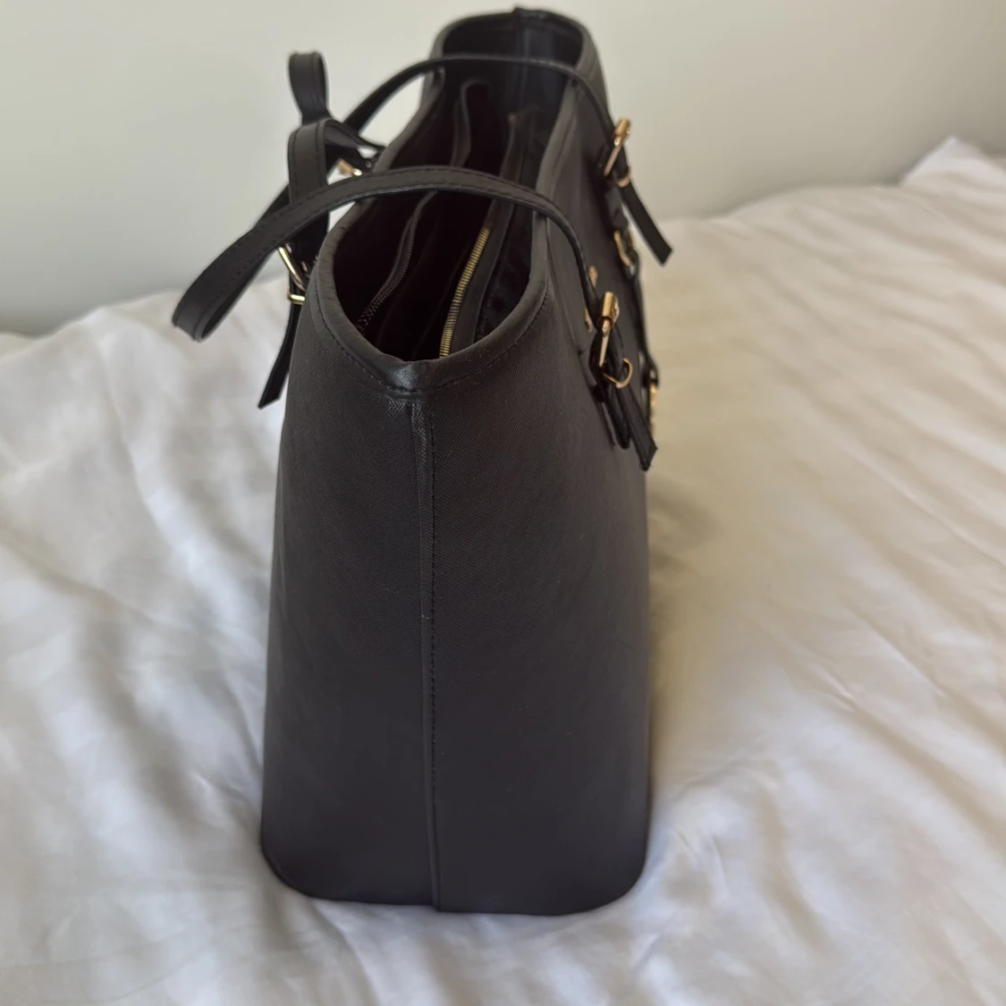 Svart axelväska från Michael Kors - 2