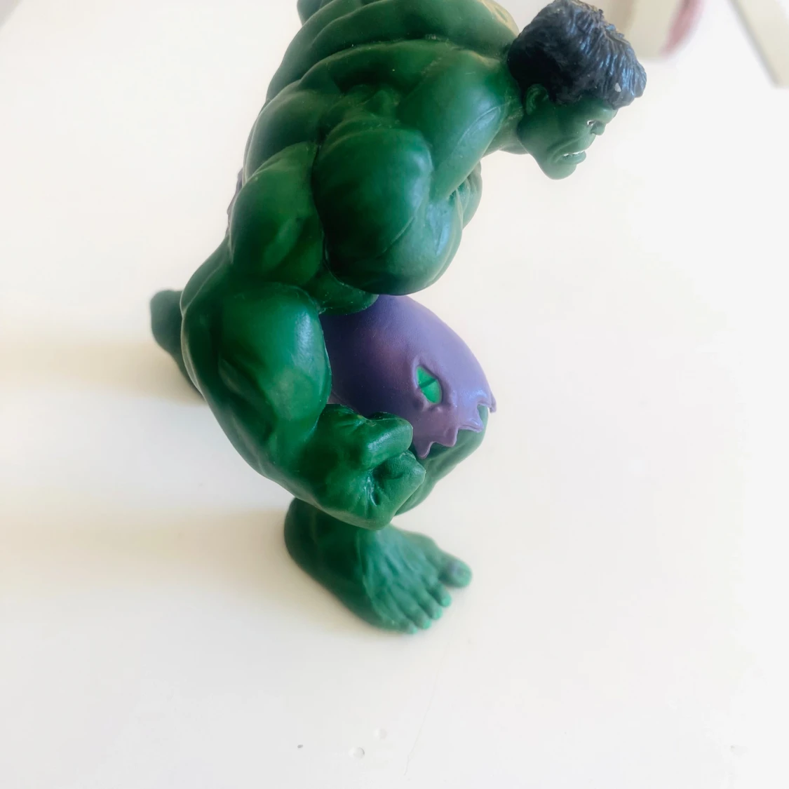 Hulken - Disney Marvel Avengers The Incredible Hulk 4 Inch Figure - 2
