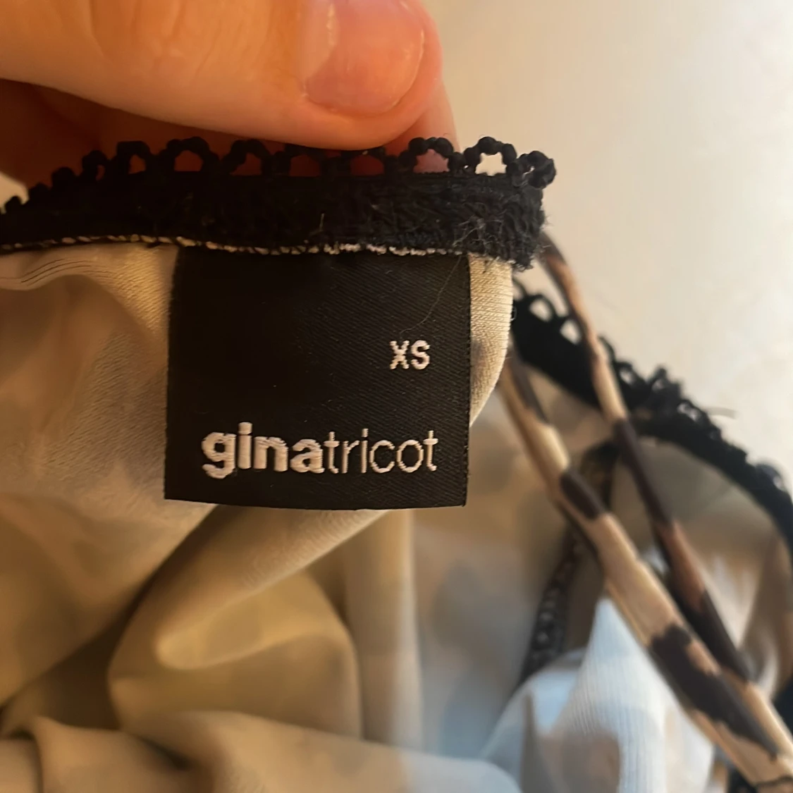 Leopardmönstrad linnetopp Gina Tricot XS - 2