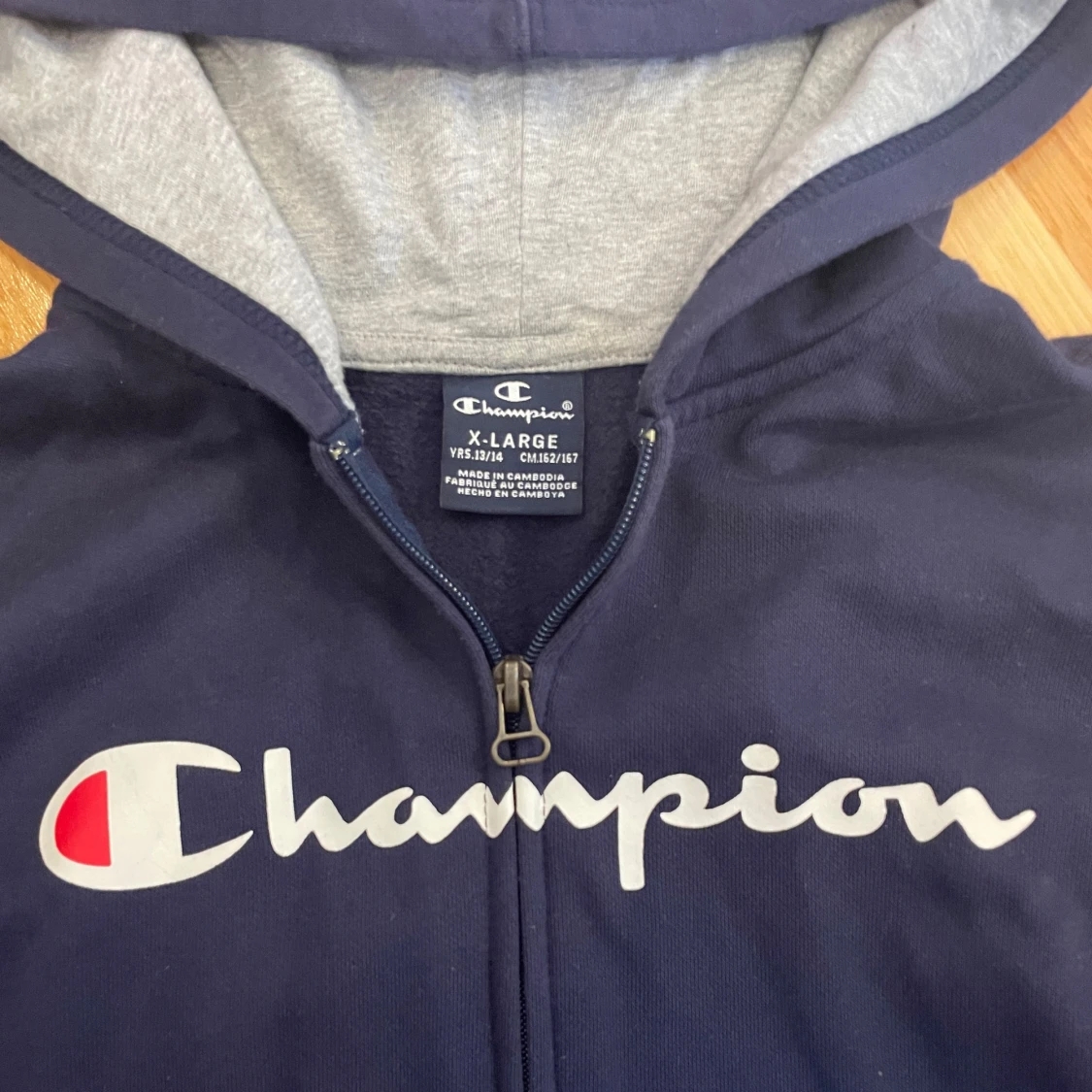 Mörkblå Champion hoodie - 3