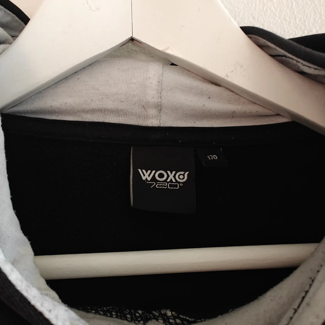 Woxo hoodie - 1