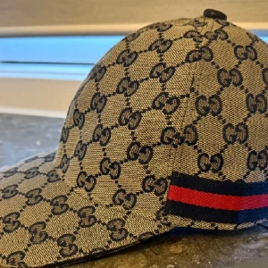 Blå beige keps - Helt ny tags medkommer