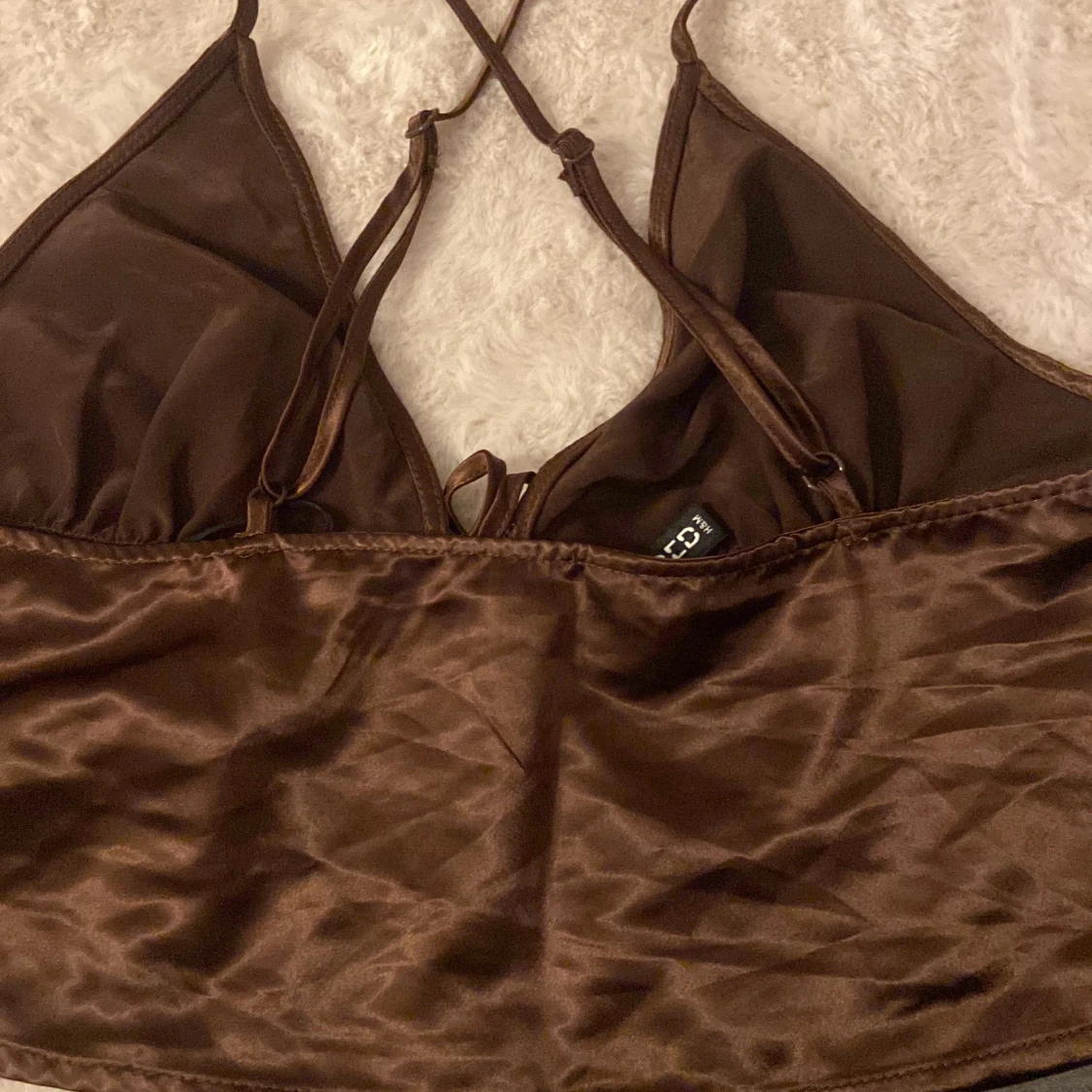 Brun satinlinnetopp från H&M - 1