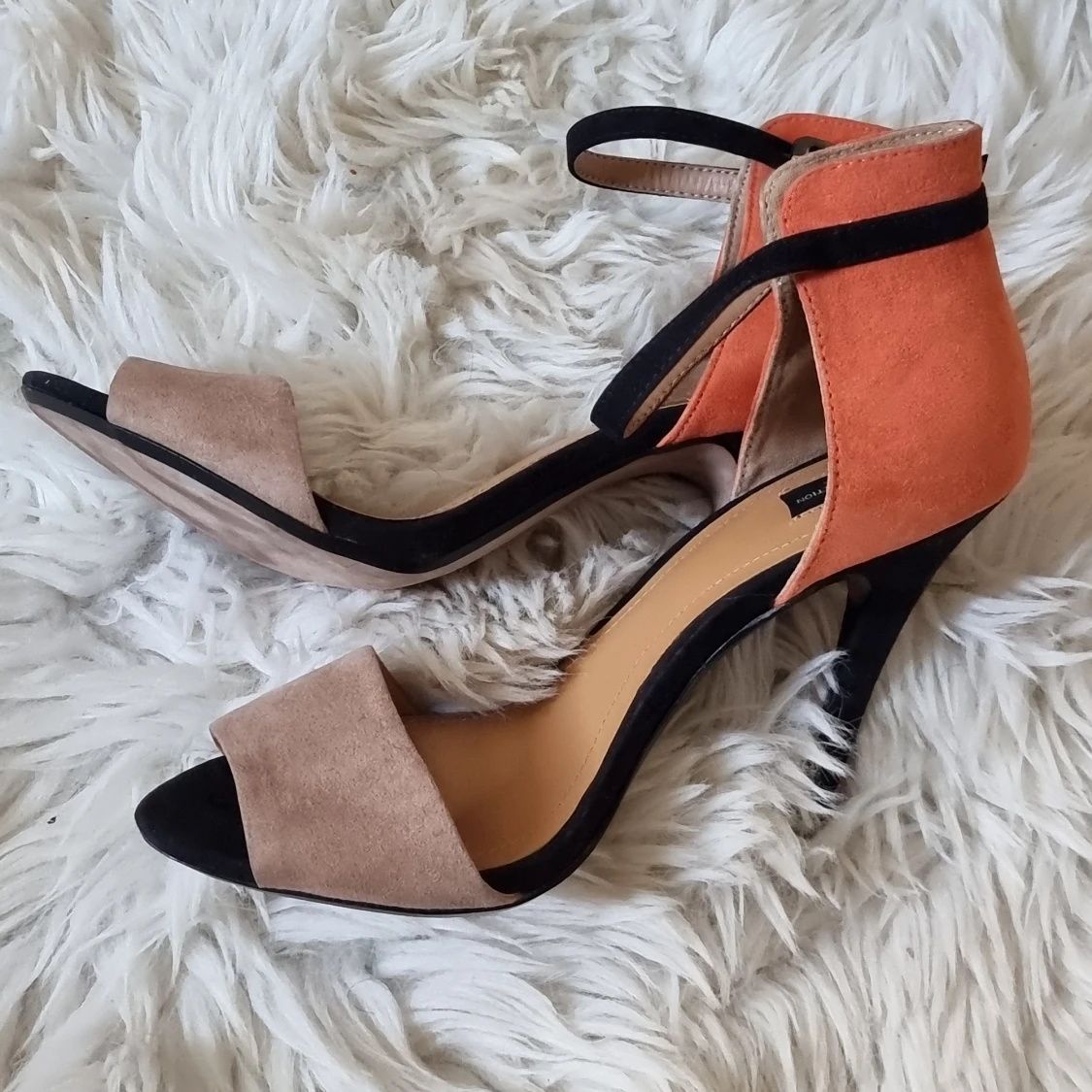 Klackar från Zara Collection