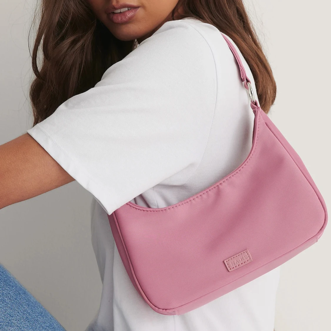Rosa axelväska från NA-KD - 1
