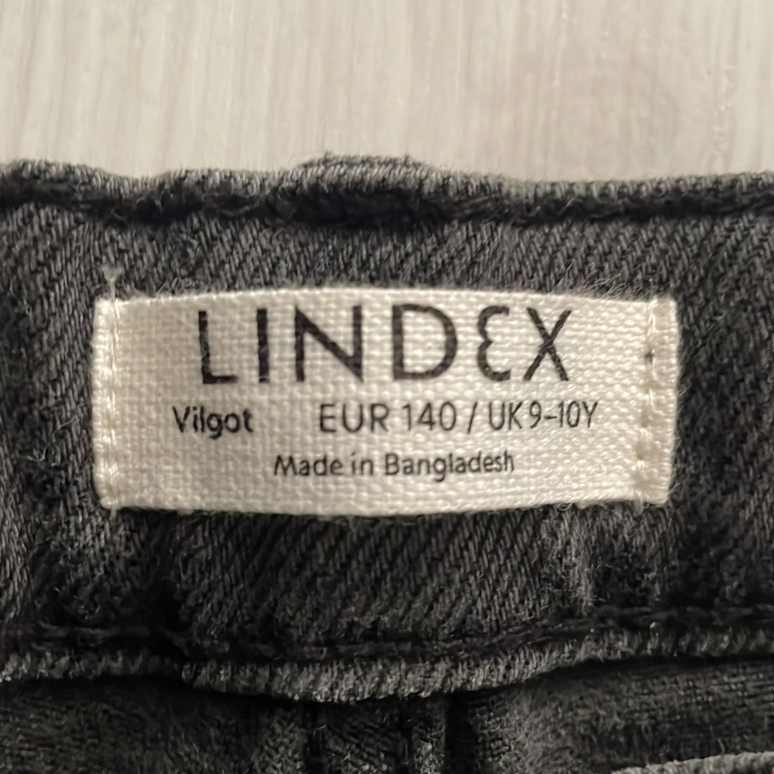 Svarta byxor från Lindex - 2