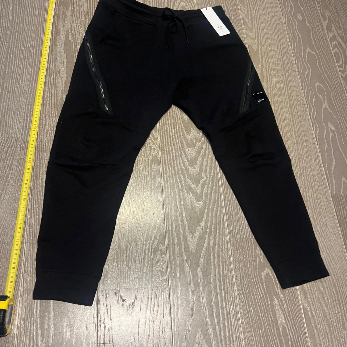 Svarta mjukisbyxor från C.P. Company
