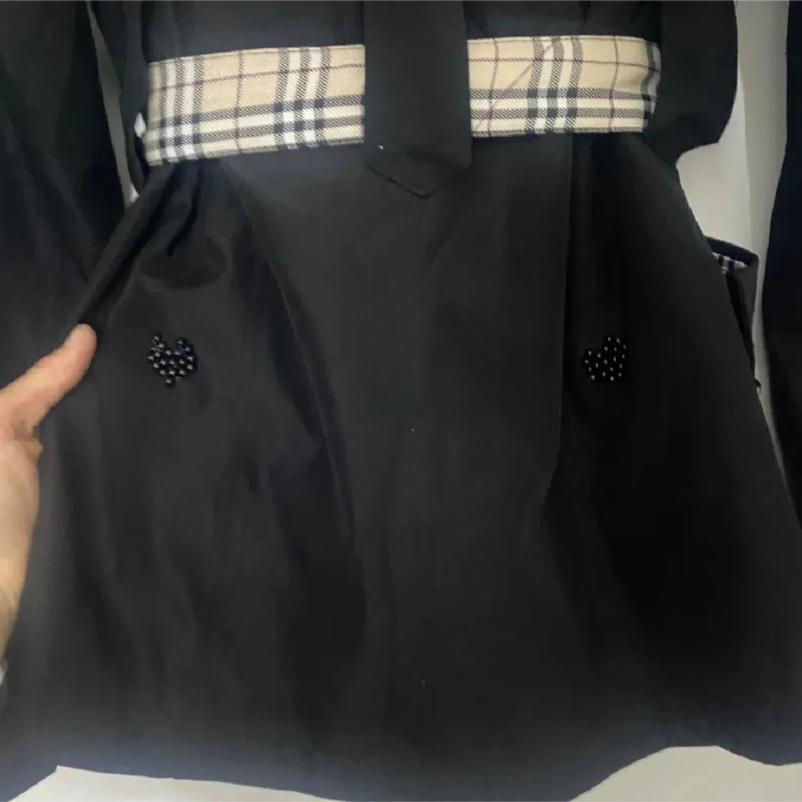 Svart trenchcoat från Burberry - 2