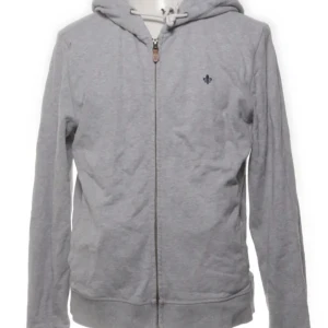 Grå hoodie från Morris - Säljer en  grå hoodie från Morris i 100% bomull. Super skön och najs att ha på sommar kvällarna när det blir lite små kallt