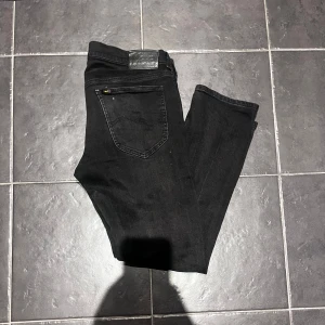  Lee - . Slimfit 31/32 men passar för större 